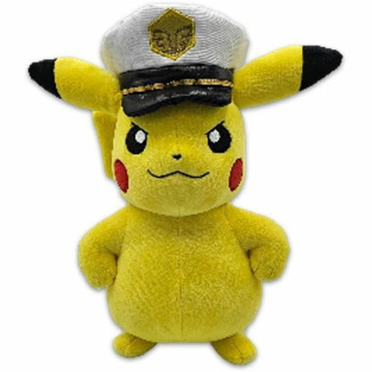 Pikachu peluche avec un chapeau de capitaine